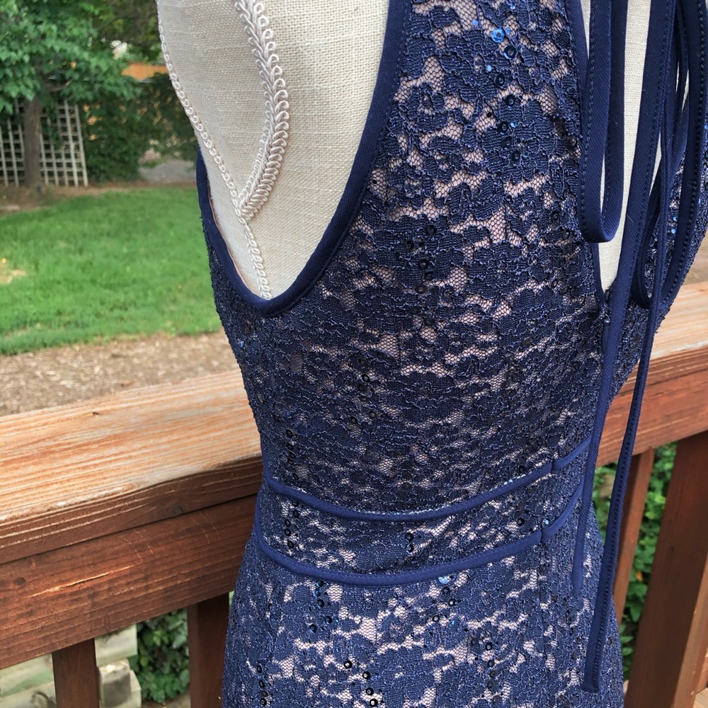 DB Established 1962 Blue Sequin Lace MIDI Dress, 4 - Picture 9 of 11